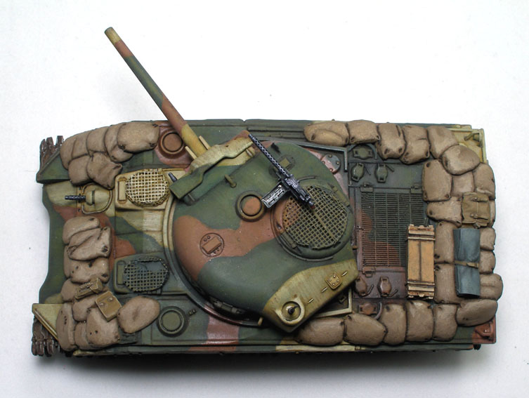 WWII USMC Sherman
Simple conversion with Tamiya 1/48 M4 and Verlinden USMC Sherman set.
