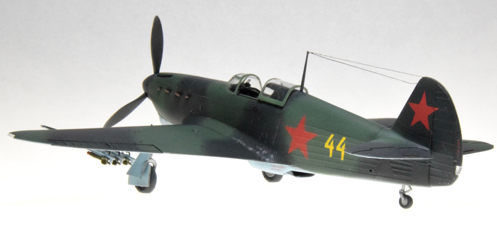 Yak 1 (Accurate Miniatures 1/48)
73 IAP.  Stalingrad 1943
