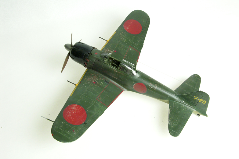 A6M5 Ty52 Zero (1/48 Hasegawa)
Finished as a Nakajima built aircraft. I used filters (oil paints thinly applied) to bring the colors and decals together and to simulate some of the weathering.
