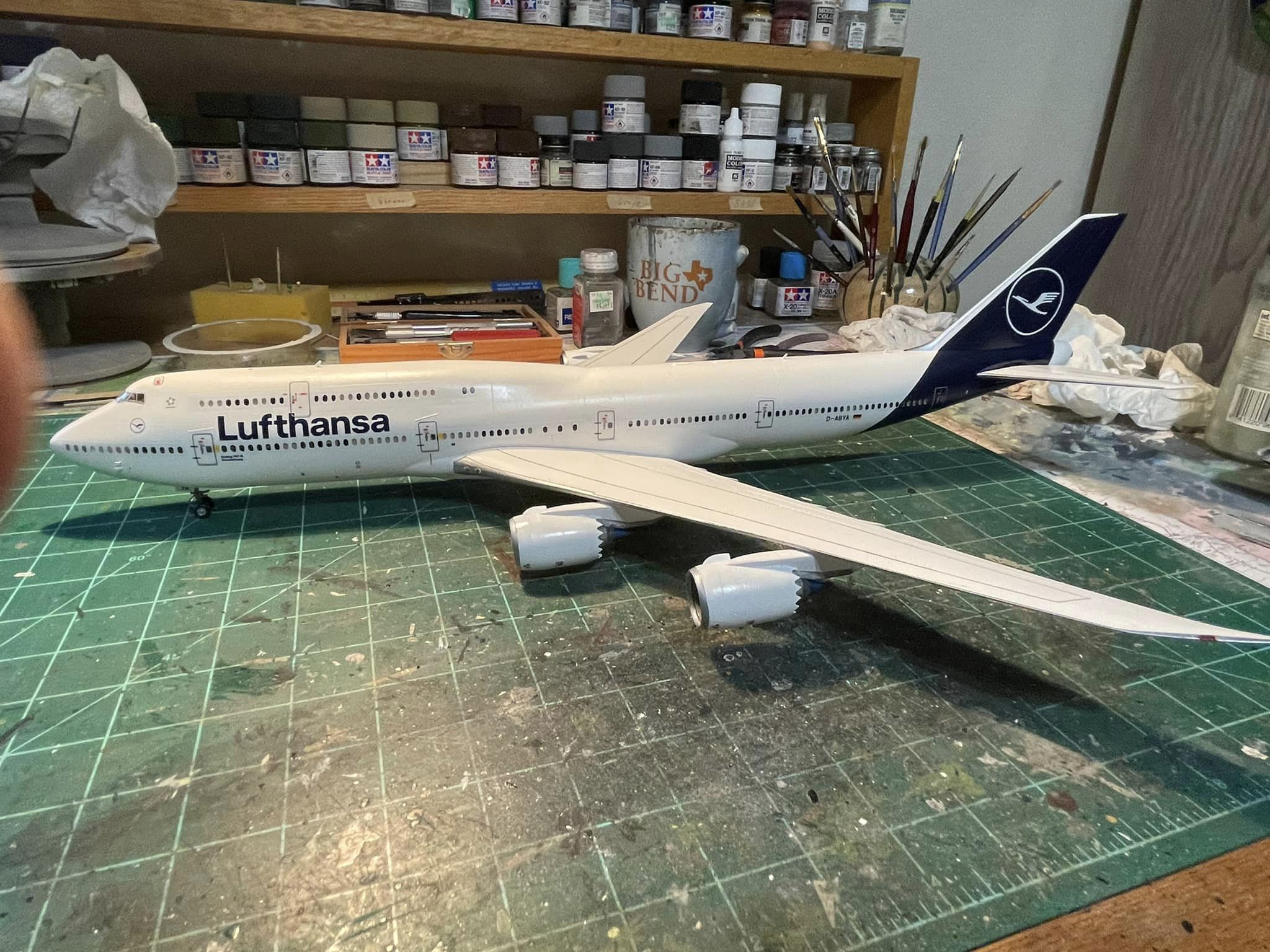 Boeing 747-8, Lufthansa (Revell Germany 1/144)
