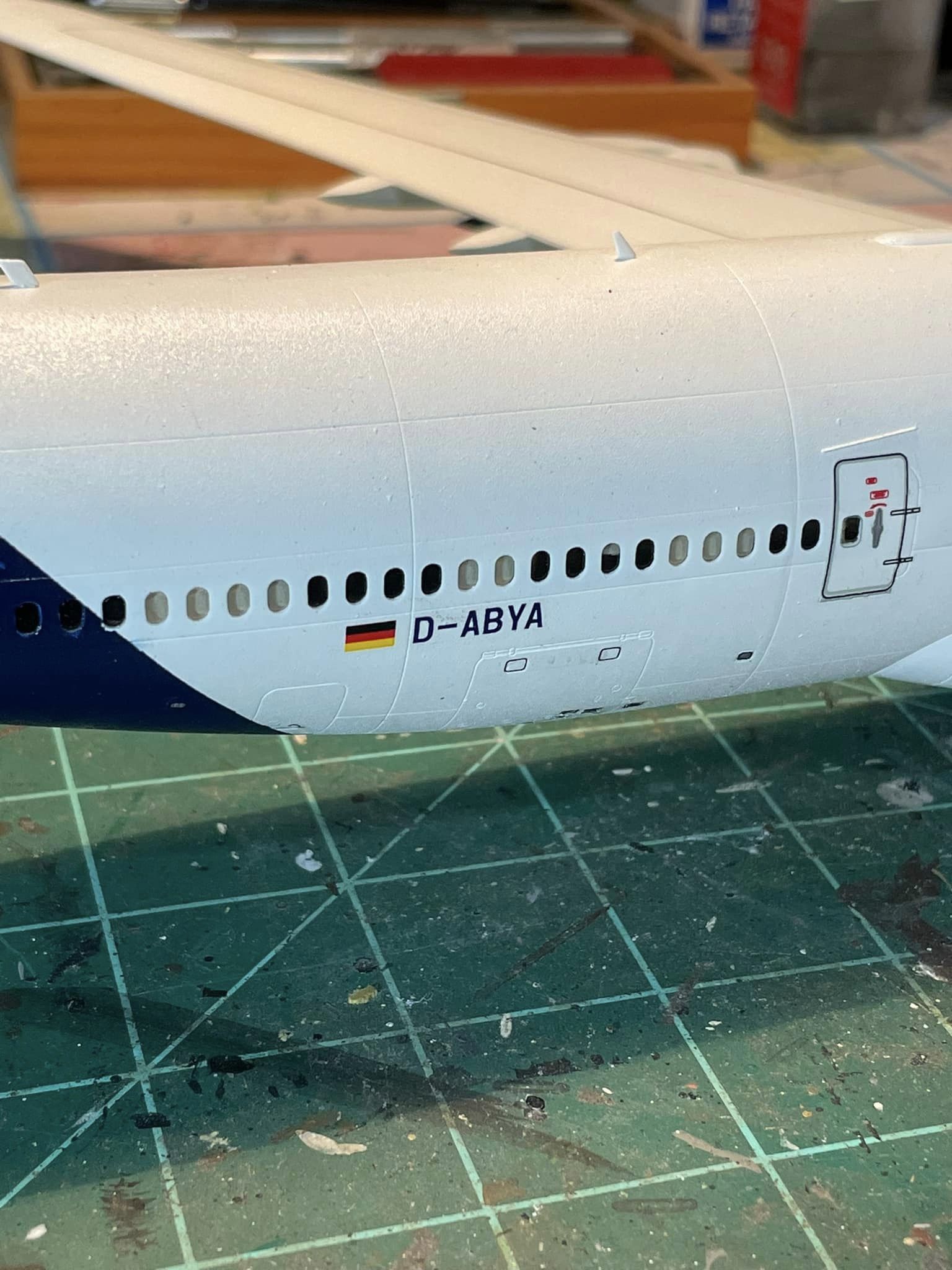 Boeing 747-8, Lufthansa (Revell Germany 1/144)
