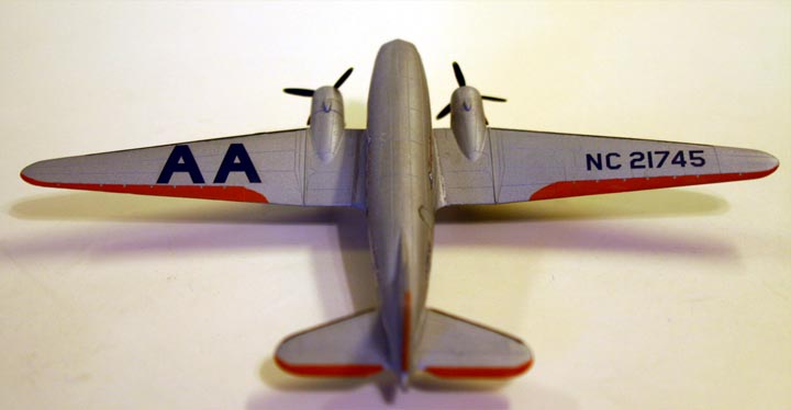 American Airlines DC-3 (Minicraft 1/144)
