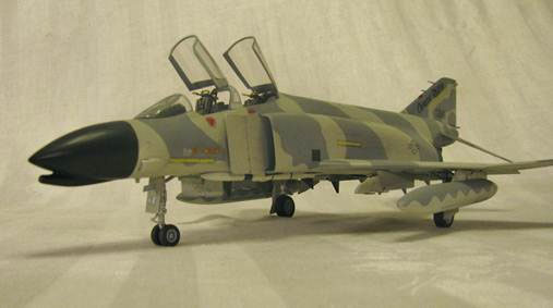 F-4C (Monogram 1/48)
Louisiana Air National Guard,  1980,  Naval Air Station New Orleans. Custom tail decal by Beth Ramey.
