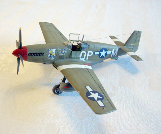 P-51B piloted by Maj. Duane Beeson, 4th FG, 8th AF. England, 1944. (1/48 Monogram)
