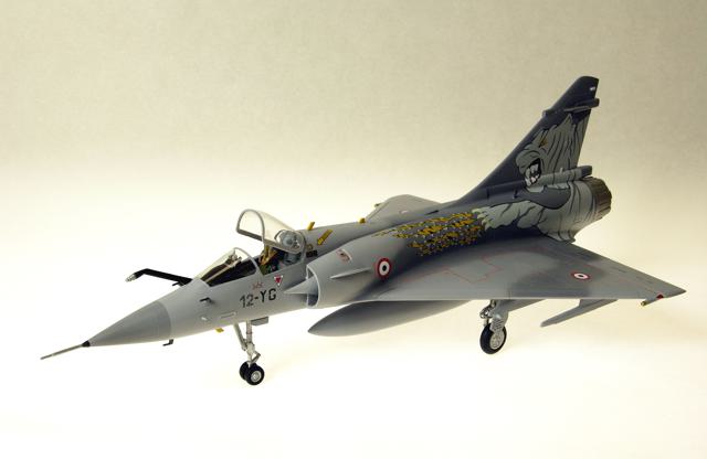 Mirage 2000
1/48 Monogram box stock (except for the refueling probe), French AF; Gunze & Polly S paints; Two Bobs' 2001 Tiger Meet decals.
