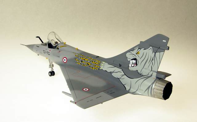 Mirage 2000
1/48 Monogram box stock (except for the refueling probe), French AF; Gunze & Polly S paints; Two Bobs' 2001 Tiger Meet decals.
