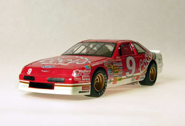 NASCAR Coors T-Bird (1/25 AMT)
