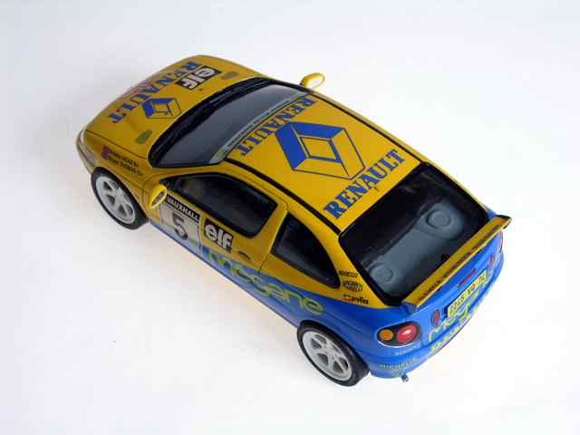 Grand Bretagne Renault Rally Coupe (1/24 Fujimi)
It's built OOB (out of the box) and I used  Tamiya spray cans, Chrome Yellow and Bright Blue. Scale is 1/24. Actually had fun building this "thing." It was my white elephant gift from last year's Christmas party.
