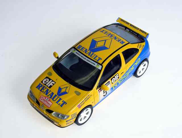 Grand Bretagne Renault Rally Coupe (1/24 Fujimi)
It's built OOB (out of the box) and I used  Tamiya spray cans, Chrome Yellow and Bright Blue. Scale is 1/24. Actually had fun building this "thing." It was my white elephant gift from last year's Christmas party.
