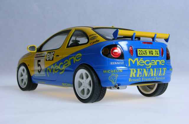 Grand Bretagne Renault Rally Coupe (1/24 Fujimi)
It's built OOB (out of the box) and I used  Tamiya spray cans, Chrome Yellow and Bright Blue. Scale is 1/24. Actually had fun building this "thing." It was my white elephant gift from last year's Christmas party.
