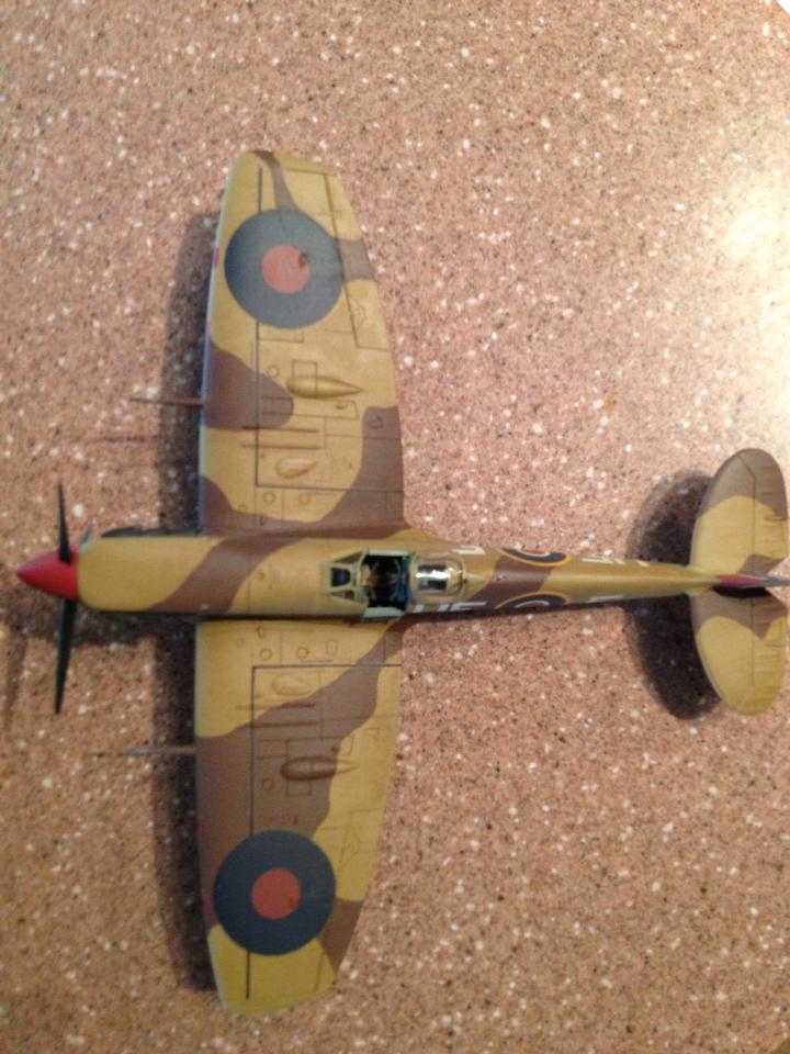 Spitfire Mk Vb Trop. (Tamiya 1/48)
Clipped wing low altitude variant with Aboukir style air filter. RAF No. 601 Squadron ("County of London"). North Africa, Spring 1942
