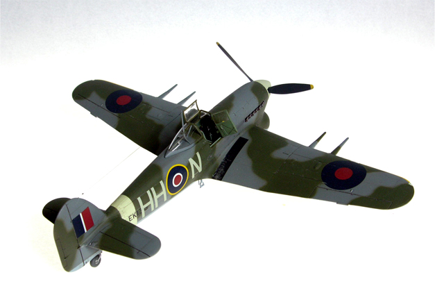 Hawker Typhoon Mk. I B,  RAF No. 175 Squadron. (Hasegawa 1/48)
