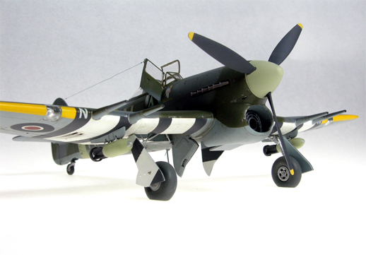 Hawker Typhoon Mk. I B,  RAF No. 175 Squadron. (Hasegawa 1/48)
